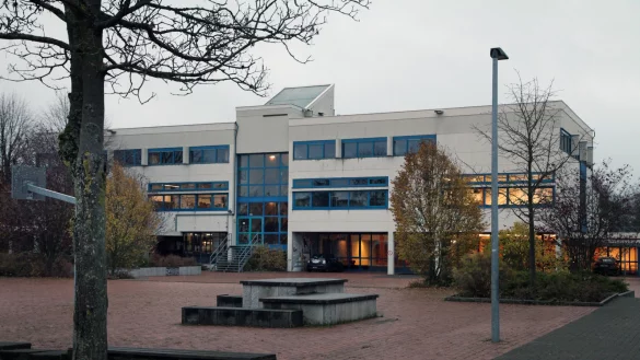 F&uuml;r die Sekundarschule Nordlippe in B&ouml;singfeld stehen noch einige Sanierungsarbeiten auf dem Plan. - &copy; Bernhard Preuss