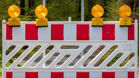 Die L 961 zwischen Hillentrup und Lüdenhausen wird vom 5. Mai an für etwa zwei Monate lang saniert. - © Symbolbild: Pixabay