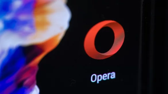 Opera - &copy; Foto: Andrea Warnecke/dpa-tmn