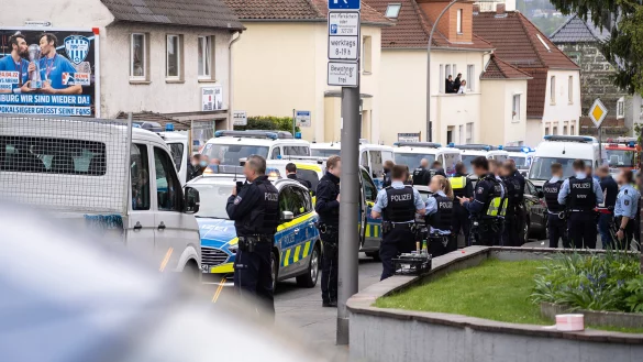 Großes Polizeiaufgebot in Detmold. - © Freitag Medien Gruppe/Stock