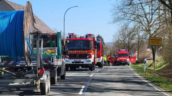 Die Westorfer Straße in Hohenhausen war über Stunden gesperrt. - © Vasco Stemmer