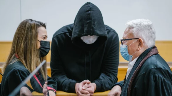 Prozessbeginn in Hannover - &copy; Foto: Ole Spata/dpa