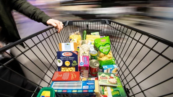 Einkaufen im Supermarkt - &copy; Foto: dpa