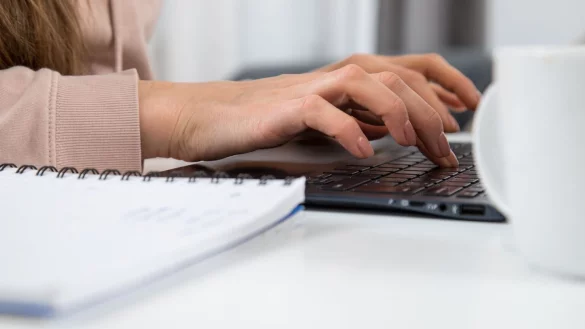 Beruf oder Studium: Test kann bei Orientierung helfen - &copy; Foto: Christin Klose/dpa-tmn