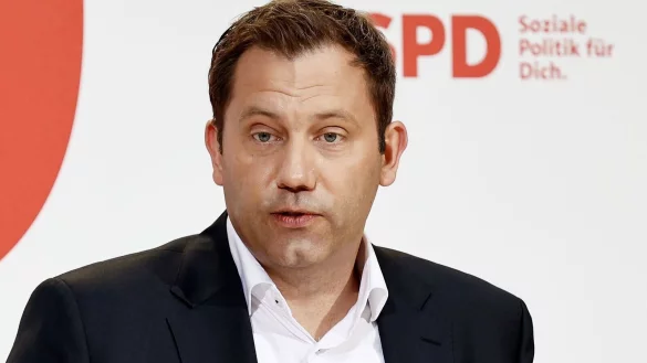 - © Carsten Koall/dpa