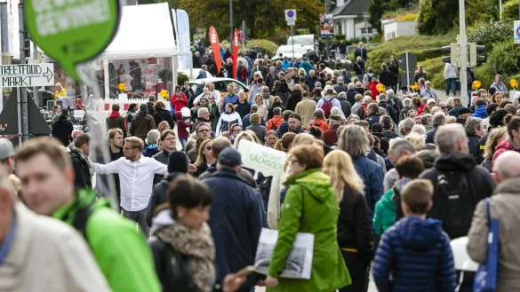 Tag der Deutschen Einheit - Offizielle Feier - &copy; Foto: Frank Molter/dpa