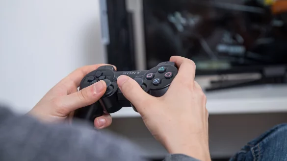 Computerspieler - &copy; Foto: Christin Klose/dpa-tmn