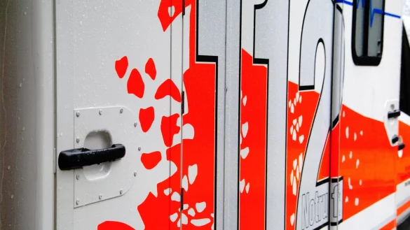 - &copy; Symbolfoto: Martin B&uuml;denbender/Pixabay