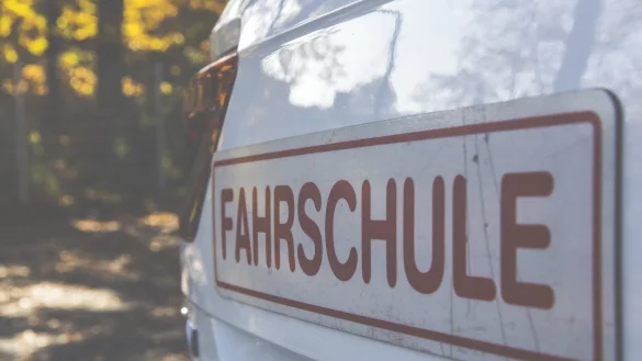 Laut der Fahrerlaubnisbehörde Bielefeld liegt die durchschnittliche Bearbeitungszeit für die Zulassung bei acht bis zwölf Wochen. Das hat Folgen. - © Symbolbild: Pixabay