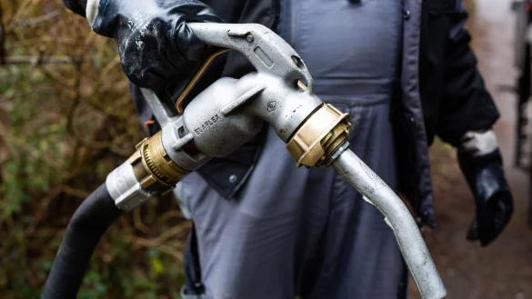 Heiz&ouml;llieferung - &copy; Foto: Philipp von Ditfurth/dpa