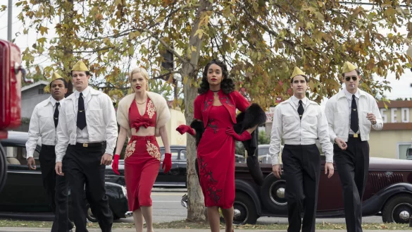 Archie Coleman (Jeremy Pope), Roy Hudson (Jake Picking), Claire Wood (Samara Weaving), Camille Washington (Laura Harrier), Raymond Ainsley (Darren Criss) und Jack Castello (David Corenswet) erobern Hollywood. - &copy; Saeed Adyani/Netflix