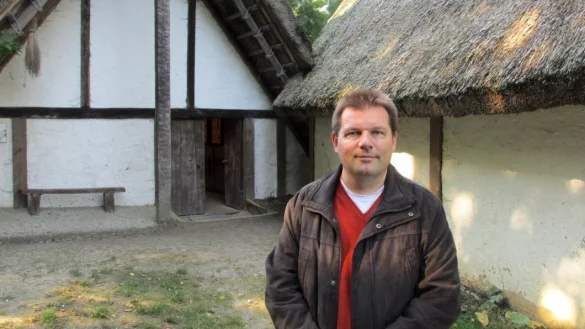 Mitten im Museum: Roeland Paardekooper sorgt mit seiner Arbeit f&uuml;r ein lebendiges Bild der Geschichte. - &copy; Privat