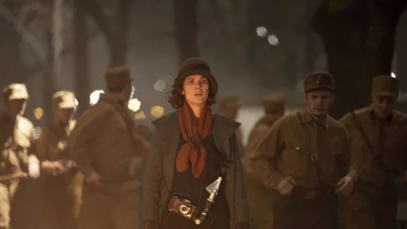 Szenen aus der vierten Staffel &bdquo;Babylon Berlin&ldquo;, beruhend auf Volker Kutschers Roman &bdquo;Goldstein&ldquo;. In den Hauptrollen kehren Volker Bruch als Gereon Rath und Liv Lisa Fries als Charlotte Ritter auf die Bildschirme zur&uuml;ck. Die Staffel wird von Herbst an in der ARD zu sehen sein. - &copy; Fr&eacute;d&eacute;ric Batier, ARD, SKY