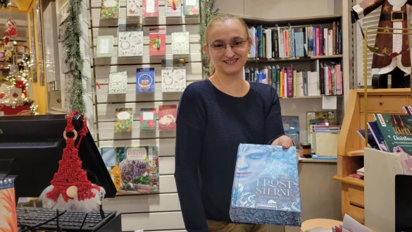 Katharina Miller empfiehlt eine besondere Jugendbuchreihe. - © Vasco Stemmer