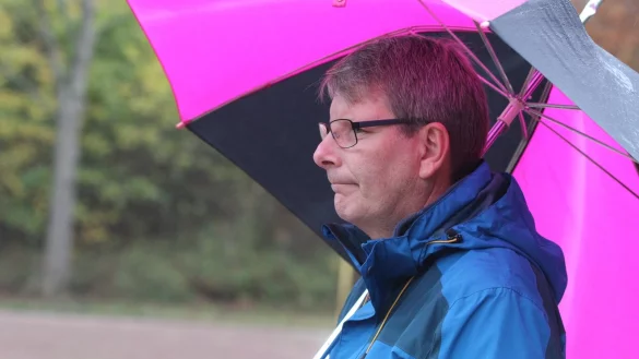 Andreas Ridder r&auml;umte in Brake im Dezember 2016 seinen Platz an der Seitenlinie. - &copy; Archiv: Sebastian Lucas