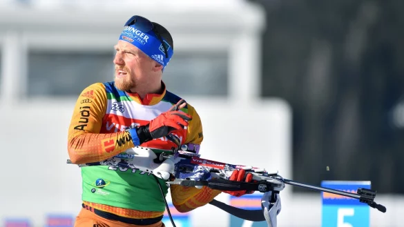 Spezialeinsatz - &copy; Foto: Hendrik Schmidt/dpa