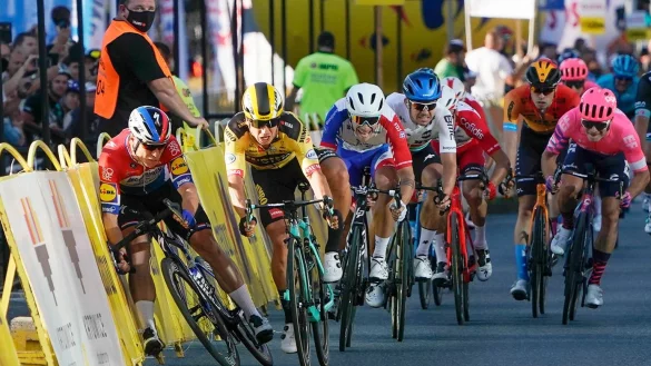 Horror-Sturz - &copy; Foto: Tomasz Markowski/AP/dpa