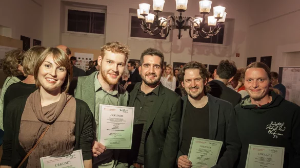Die Preisträger und Ausgezeichneten: Ingrid Mackinger, Philipp Hiller, Eike Scheps, Marcel Cardinali und Florian Tolksdorf. - © Torben Gocke