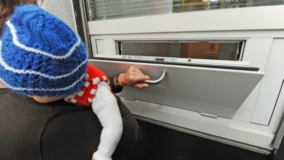 In Ostwestfalen-Lippe wurde 2019 ein Kind in einer Babyklappe abgegeben. - &copy; dpa