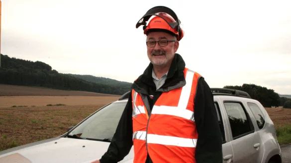 &Auml;u&szlig;erte sich im Umweltausschuss zum Zustand der Fischteiche im Barntruper Stadtwald: F&ouml;rster Frank Sundermann. - &copy; Sylvia Frevert(LZ)