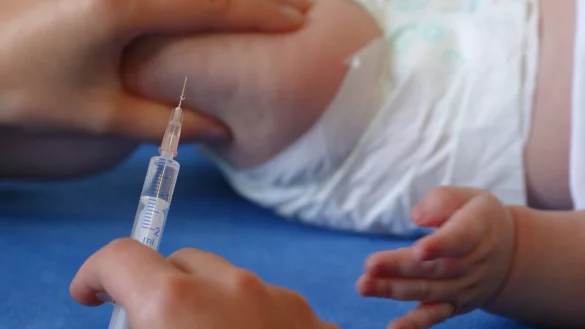 Die Impfung gegen das RS-Virus wird allen Neugeborenen und S&auml;uglingen in ihren ersten RSV-Saison empfohlen. - &copy; picture alliance / JOKER