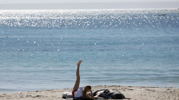 - &copy; Clara Margais/dpa