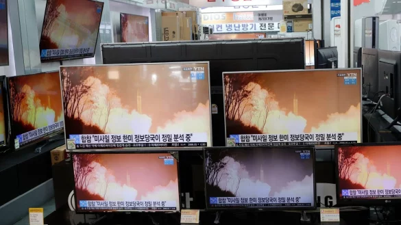 Marschflugk&ouml;rper-Test - &copy; Foto: Lee Jin-Man/AP/dpa