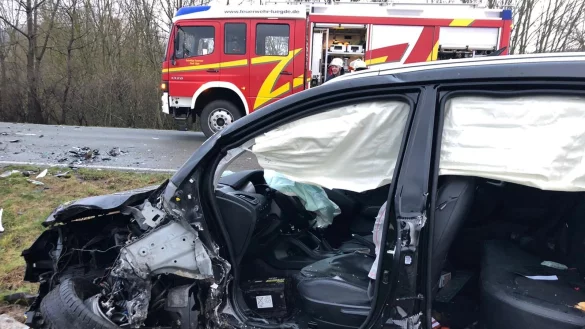 - &copy; Feuerwehr L&uuml;gde