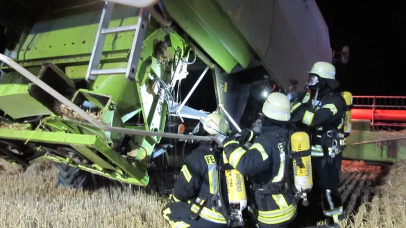 Feuerwehr im Einsatz. - &copy; Feuerwehr Kalletal