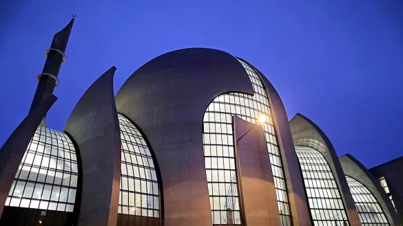 Ditib-Moschee - &copy; Foto: Oliver Berg/dpa