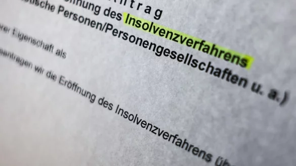In NRW meldeten Tausende Unternehmen und Verbraucher im Sommer Insolvenz an. (Symbolbild) - © Oliver Berg/dpa