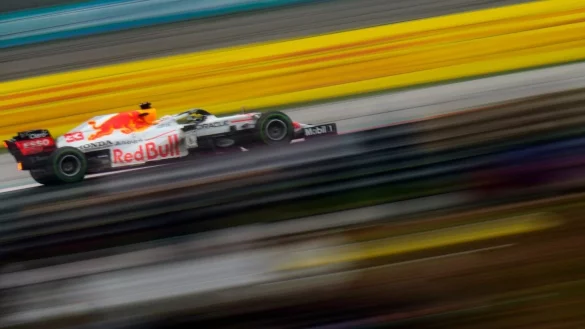 Verstappen - &copy; Foto: Francisco Seco/AP/dpa