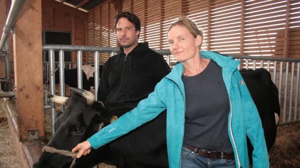 Anna und Raphael Mexner haben den Berghof gepachtet. - &copy; Sylvia Frevert