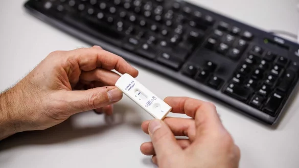 - &copy; Matthias Balk/dpa