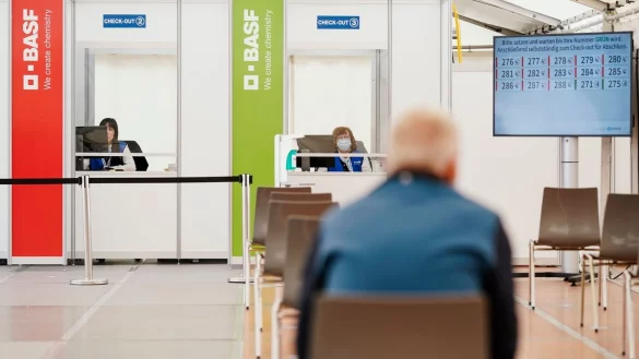 BASF-Impfzentrum - &copy; Foto: Uwe Anspach/dpa