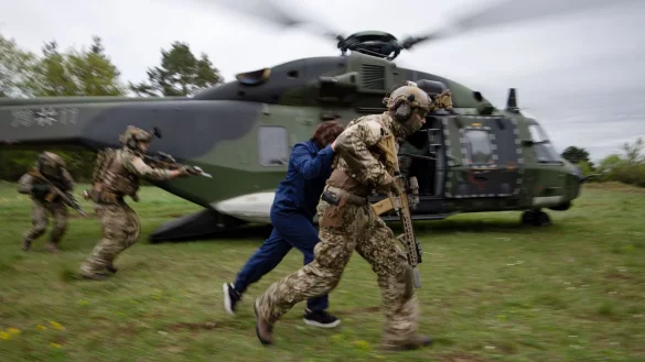 Kommando Spezialkr&auml;fte - &copy; Foto: Marijan Murat/dpa