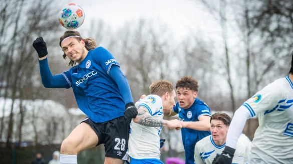 F&uuml;r Roberts Uldrikis war es bei seinem Comeback f&uuml;r Arminia Bielefeld ein undankbarer Einsatz. - &copy; Sarah Jonek