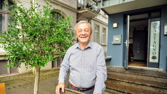 Gastarbeiter Antonia Ferrara betreibt das Restaurant Castagno in Detmold - &copy; Nicole Ellerbrake