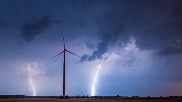 Der Deutsche Wetterdienst warnt vor Gewitter, Starkregen, Wind und Hagel. - &copy; Foto: dpa