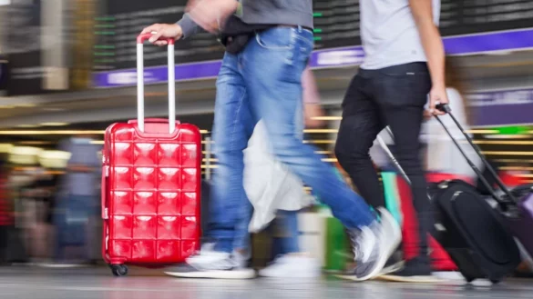 Boarding-Time - &copy; Foto: Frank Rumpenhorst/dpa