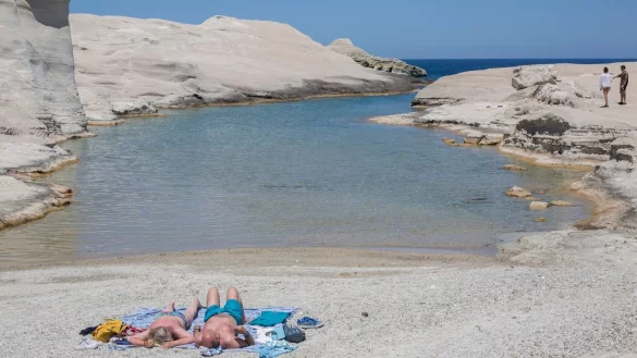 Tourismus in Griechenland - &copy; Foto: Socrates Baltagiannis/dpa