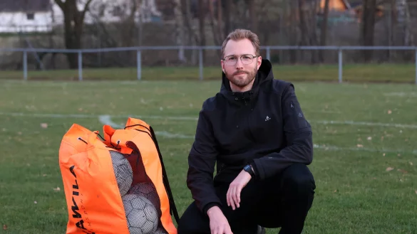 Vor dem 0:2 bei der SG BenHoh am Donnerstagabend ist die Laune bei Rouven Post noch gut gewesen. - &copy; paul cohen