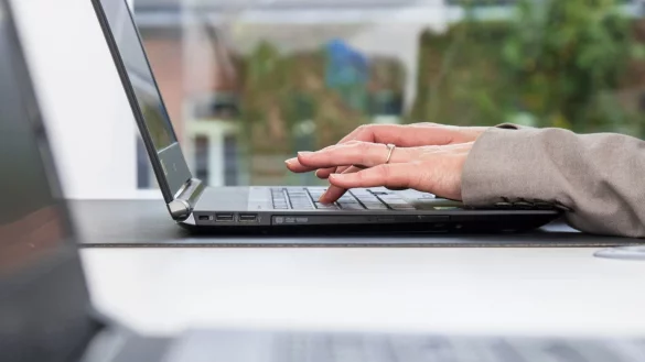 Verschollen E-Mail Spam - &copy; Foto: Christin Klose/dpa-tmn