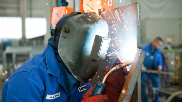 In der Wirtschaft in OWL kriselt es weiter. Vor allem Industrie und Handel verzeichnen einen Negativtrend beim Konjunkturklima. - &copy; picture alliance / dpa