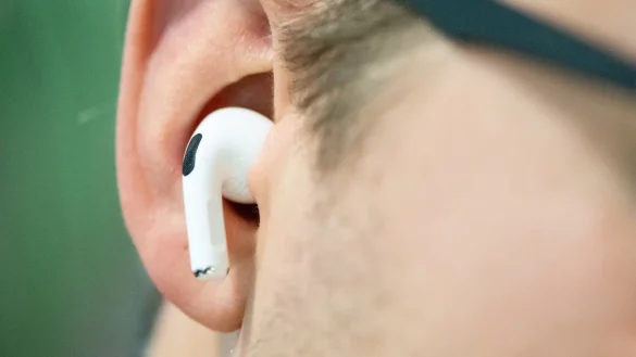 Knackpunkt Akku: True-Wireless-Kopfh&ouml;rer im Ausdauerkampf - &copy; Foto: Franziska Gabbert/dpa-tmn