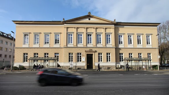 Das Detmolder Gerichtsgebäude: Hier startet voraussichtlich im Juni der Missbrauchsprozess. - © Archivfoto: Bernhard Preuss