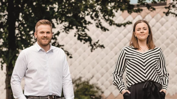 Kevin Zysk und Pauline Klemme von &bdquo;Zukunft Extertal" wollen frischen Wind in die kommunale Politik bringen. - &copy; Dajana Dopatka