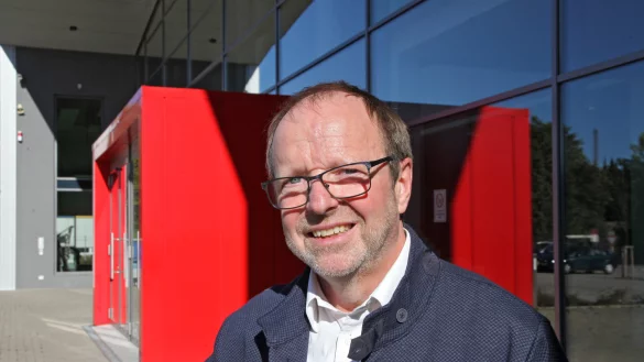 - &copy; Bernhard Preuss