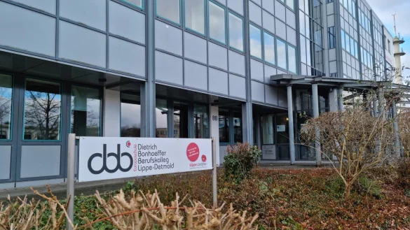 Das Dietrich-Bonhoeffer-Berufskolleg in Detmold. - &copy; Carolin Brokmann-F&ouml;rster
