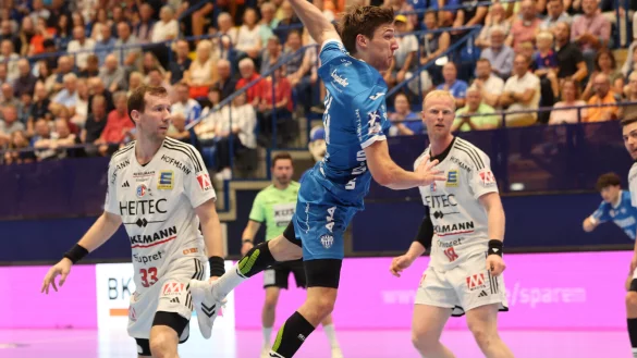 TBV Lemgo Lippe - HC Erlangen - &copy; Paul Cohen